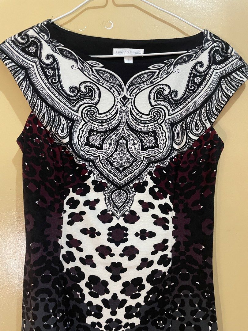 Pattern Fitted Dress (Category: Dresses) located in Bacoor. Submitted by s4dee (Listing ID 1470622383, Image 2). Description: size: can fit small - medium - side zipper - premium fabric .