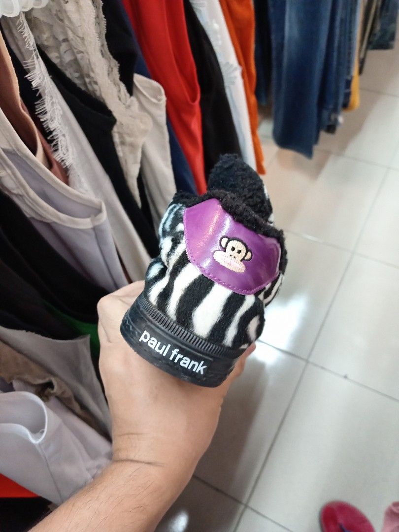Paul Frank Zebra Fur Sneakers (Category: Sneakers) located in Manila. Submitted by sonny2k (Listing ID 1470677815, Image 3). Description: grail discontinued design Paul Frank Julius might be 1 of 1 in ph - Size: 38/40.