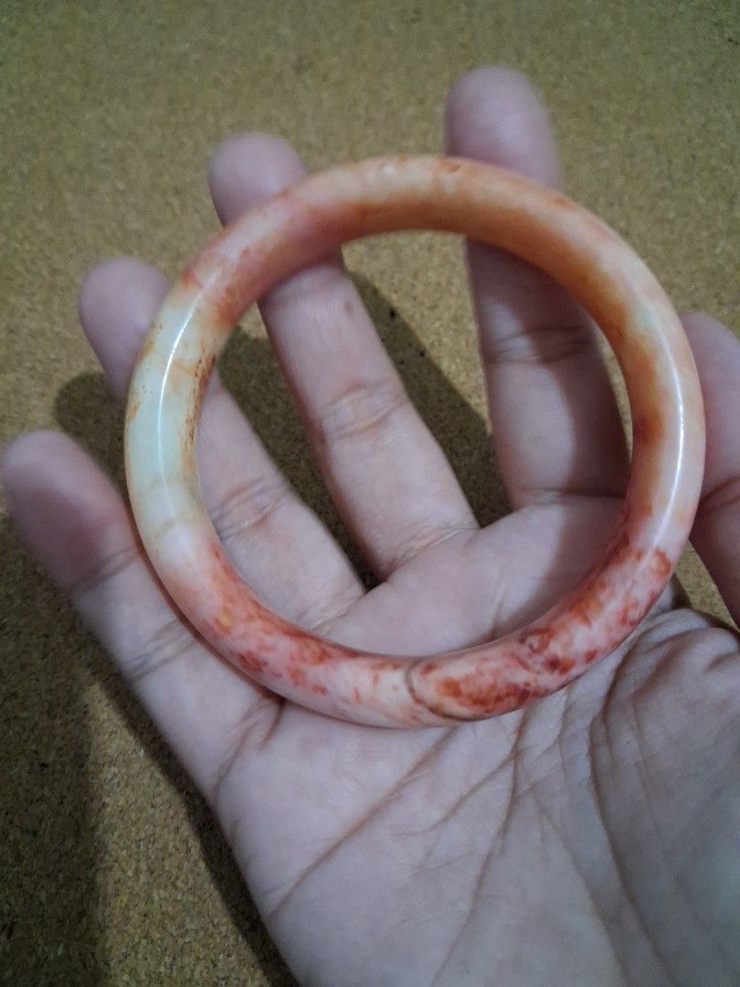 Peach agate nature crystal bangle s58mm (Category: Bracelets) located in Candelaria. Submitted by naturecrystal (Listing ID 1470646208, Image 2). Description: Peach agate nature crystal bangle s58mm. JUST MESSAGE ME FOR MORE DETAILS. SHIPPING ONLY JNT COURIER.