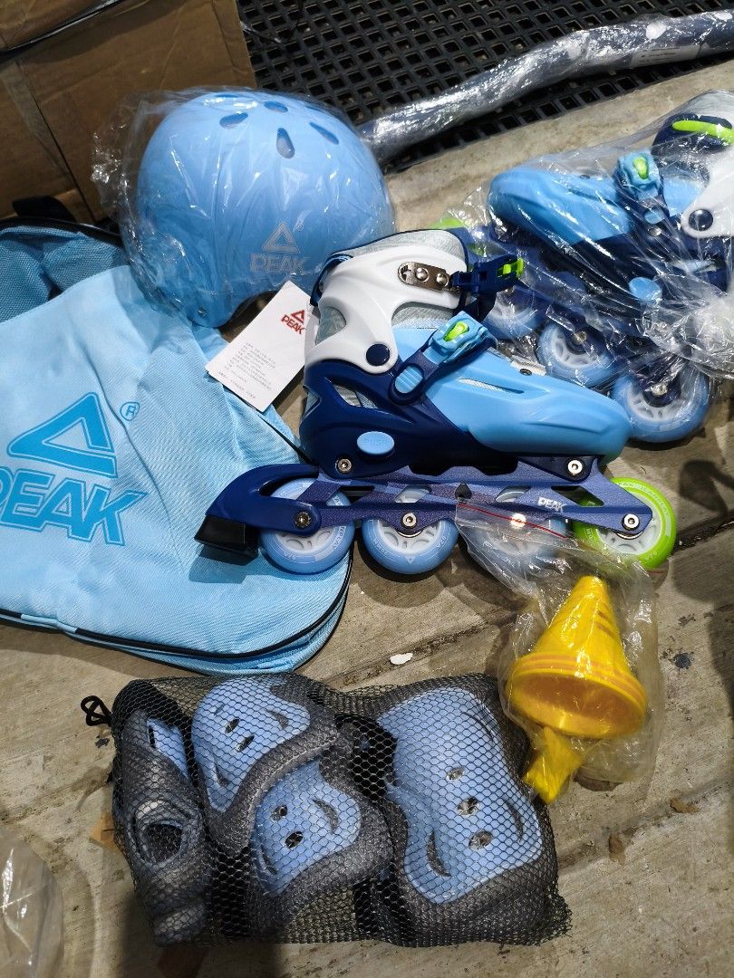 Peak Roller Blades Skates UK 3-5 Complete Set bnew (Category: Other Babies Going Out Needs) located in Cavite. Submitted by cappfinds86177 (Listing ID 1470723567, Image 3). Description: bnew cod lalamove or shipping.