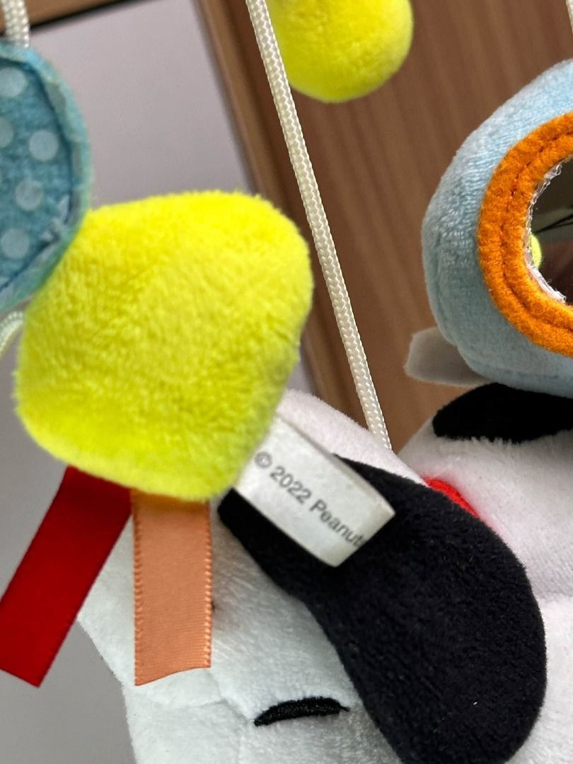Peanuts Snoopy Mobile for Cars and Strollers (Category: Plushies & Soft Toys) located in Quezon City. Submitted by genie.fluff (Listing ID 1470735158, Image 3). Description: .