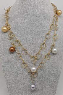 (Category: ) located in . Submitted by divinejewels.ph (Listing ID 1470639189, Image 1). Description: .