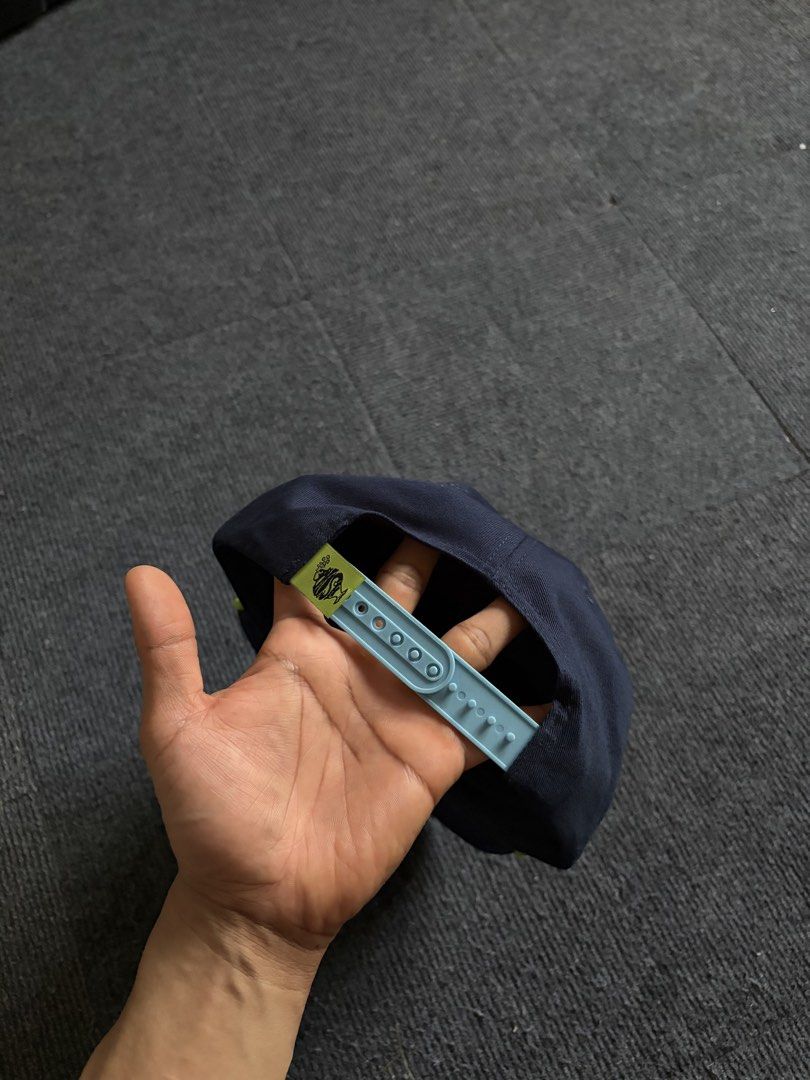 Phish Las Vegas Sphere 2024 Snapback Hat (Category: Caps & Hats) located in Manila. Submitted by toys_hats005 (Listing ID 1470629327, Image 2). Description: - Official Phish Las Vegas Sphere run snapback cap - Dark navy blue crown with striking neon green brim piping - Detailed embroidered globe and typography patch on the front - Light blue plastic snapback closure with a green logo tab - Clean interior and crisp, unworn brim - 100% ready to wea