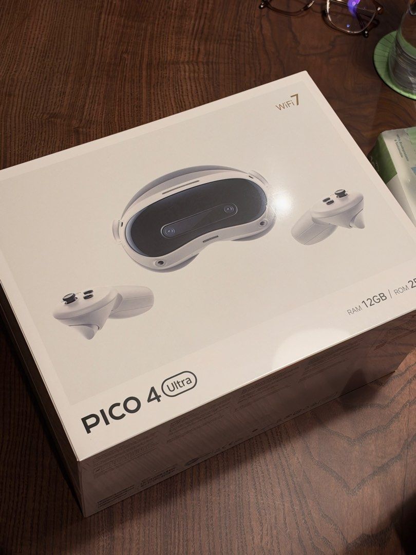 PICO 4 Ultra all-in-one mixed reality headset with controllers, Video ...