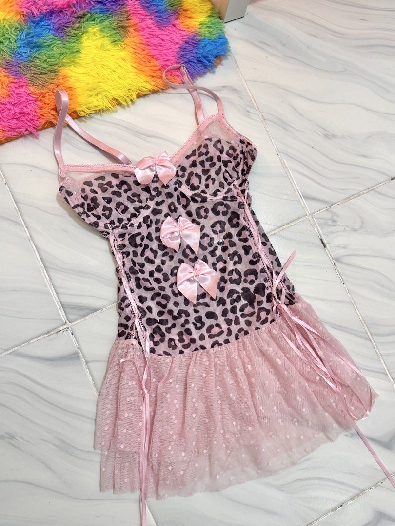 Pink Leopard Print Underwired Loungewear Dress (Category: Undergarments & Loungewear) located in Bulacan. Submitted by archivesbyjanine (Listing ID 1470681064, Image 2). Description: .