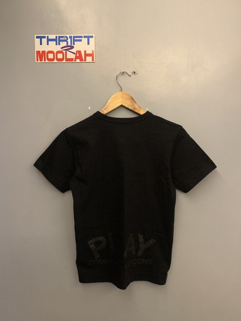 PLAY CDG WOMENS TEE (Category: Shirts) located in Cavite. Submitted by thrift2moolah (Listing ID 1470613723, Image 2). Description: PLAY CDG WOMENS TEE Size M on tag 17/23 Excellent condition No issue 600 plus sf only.