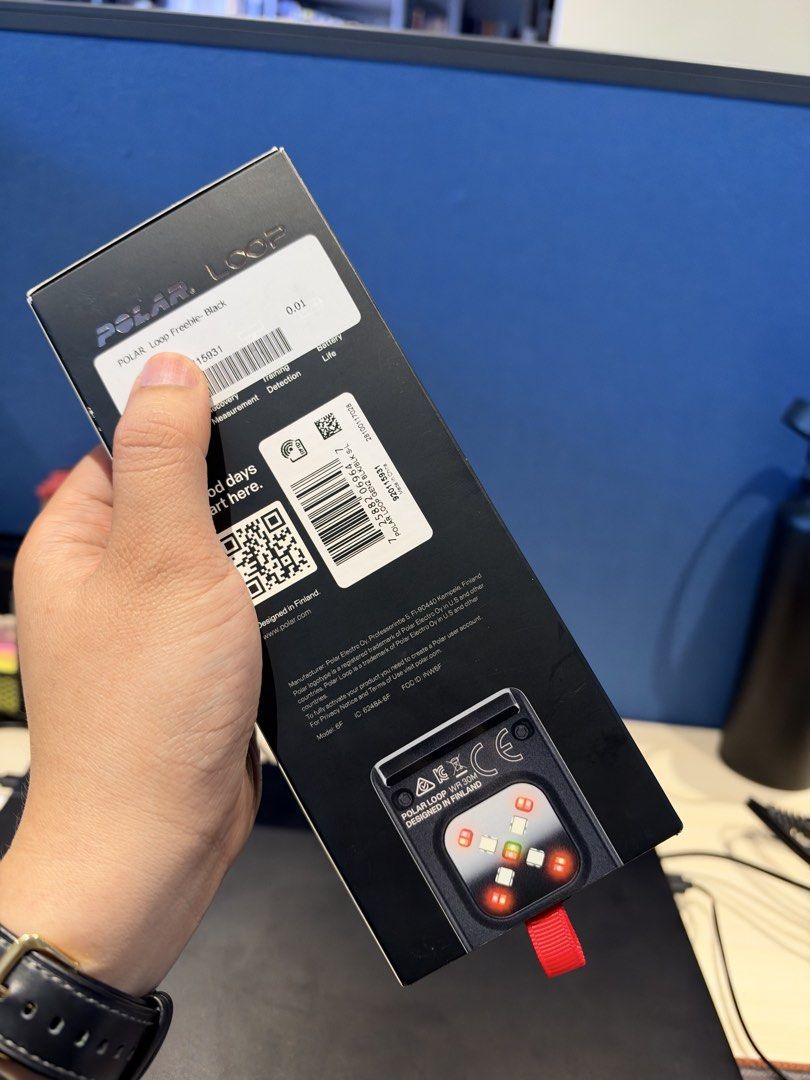 POLAR LOOP GEN 2 NIGHT BLACK (Category: Health Monitors & Weighing Scales) located in Quezon City. Submitted by jrckgarcines (Listing ID 1470630842, Image 2). Description: MALL PRICE: 12,399.