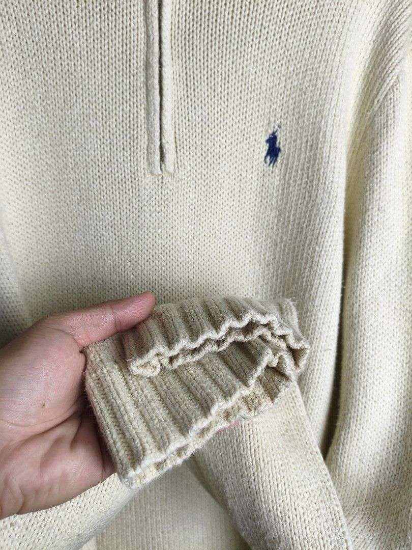 Polo Ralph Lauren Knitted (Category: Coats, Jackets and Outerwear) located in Baguio. Submitted by baduo (Listing ID 1470690135, Image 3). Description: Polo Ralph Lauren Knitted 🔸𝐒𝐢𝐳𝐞: L 🔸𝐈𝐬𝐬𝐮𝐞: ❌ 🔸𝐂𝐨𝐧𝐝𝐢𝐭𝐢𝐨𝐧: Excellent Condition 🔸𝐃𝐢𝐦𝐞𝐬: 23 x 29 --- ₱4,500 +sf 📍Baguio City 🚛JNT shipping nationwide.