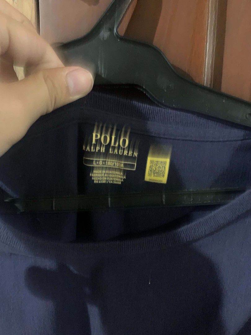 Polo Ralph Lauren Shirt (Category: Tshirts & Polo Shirts ) located in Cebu City. Submitted by authentica.28 (Listing ID 1470710045, Image 3). Description: 21/29 dimes No issue 9 or better/10 color rate excellent condition SCANNABLE QR.