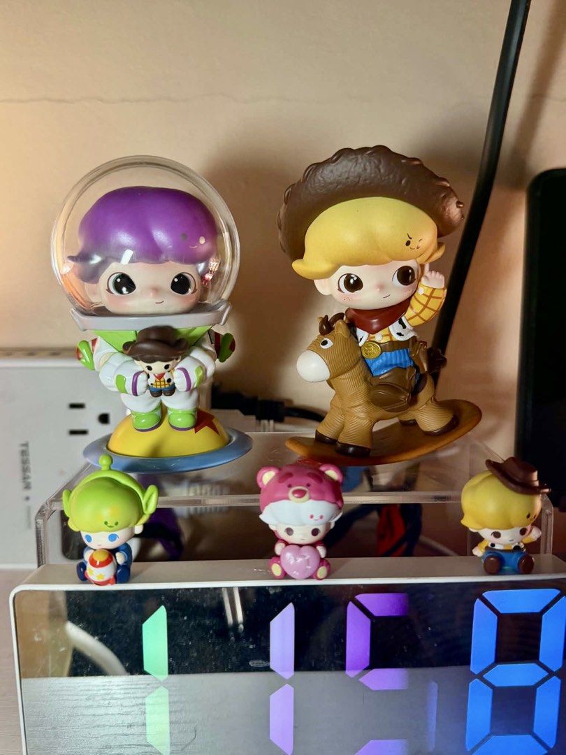 Popmart Dimoo Pixar Buzz & Woody Figure (Category: Figurines & Statues) located in Marikina City. Submitted by lemonlover2 (Listing ID 1470727997, Image 1). Description: Dimoo Pixar Set. Buzz and Woody ₱1500 only 📍Marikina City Complete inclusions slightly nego if kunin agad. Can meet up near by areas 📦J&T & SSD No issues Comes with popmart freebie Can send vids and pics to sure buyer Rfs: no more sparks focusing on hironos 🫶.