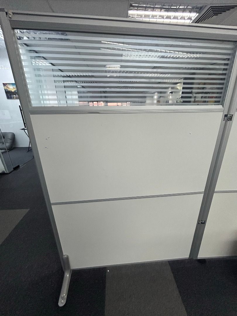 Portable Partition Divider with Wheels– 400cm (W) x 150cm (H ...