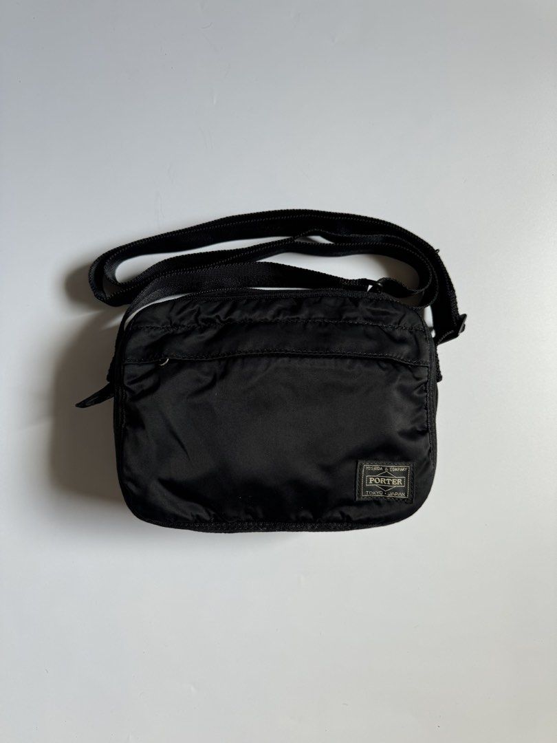 Porter Yoshida / Frame Shoulder Bag (Category: Sling Bags) located in Calamba. Submitted by secondsite.ph (Listing ID 1470620681, Image 1). Description: Porter Yoshida / Frame Shoulder Bag 9/10 Excellent Missing puller front zipper ₱2800.