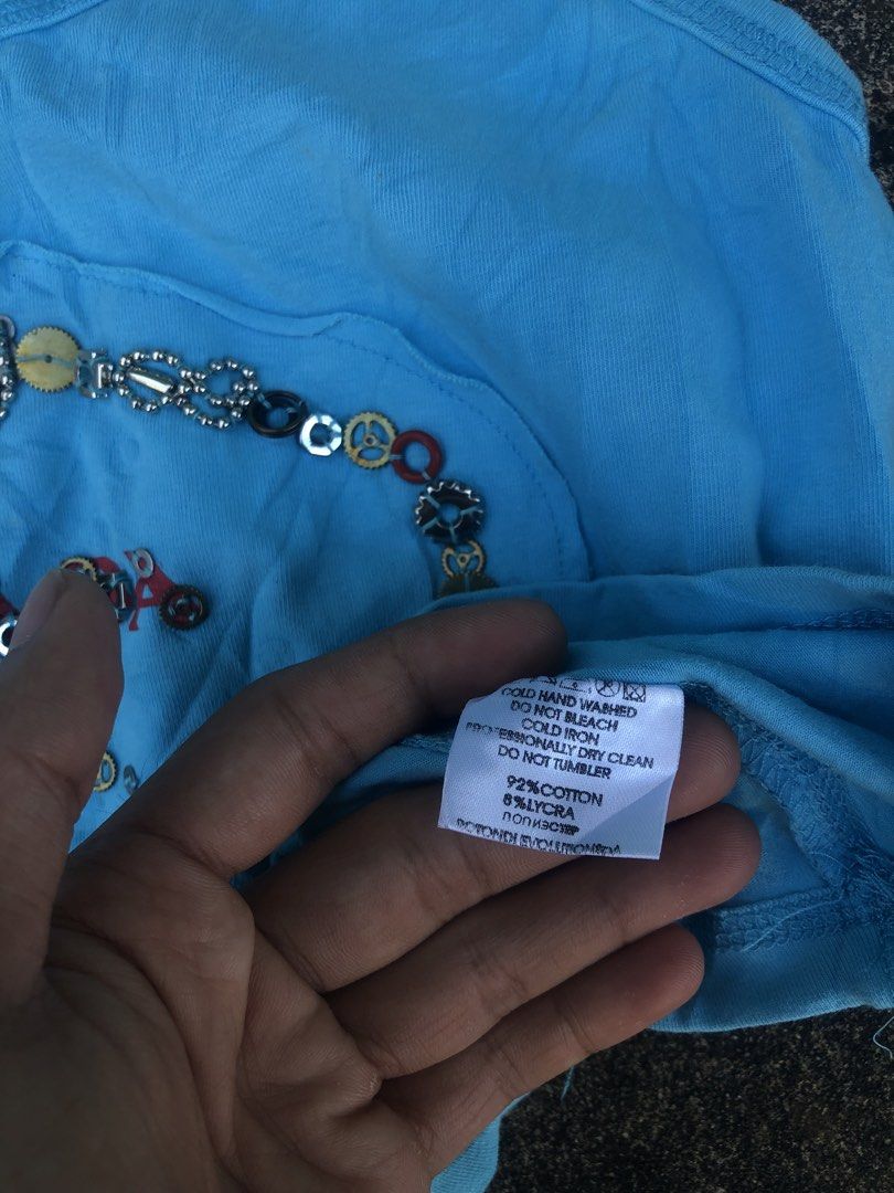 PRADA MILANO SKY BLUE TANKTOP (Category: Others Tops) located in Mabalacat. Submitted by makithrift30 (Listing ID 1470643597, Image 3). Description: DIMES: 16x21 CONDITION: 9.5/10 COLOR RATE: 9.5/10 ISSUE: NONE NEEDWASH.