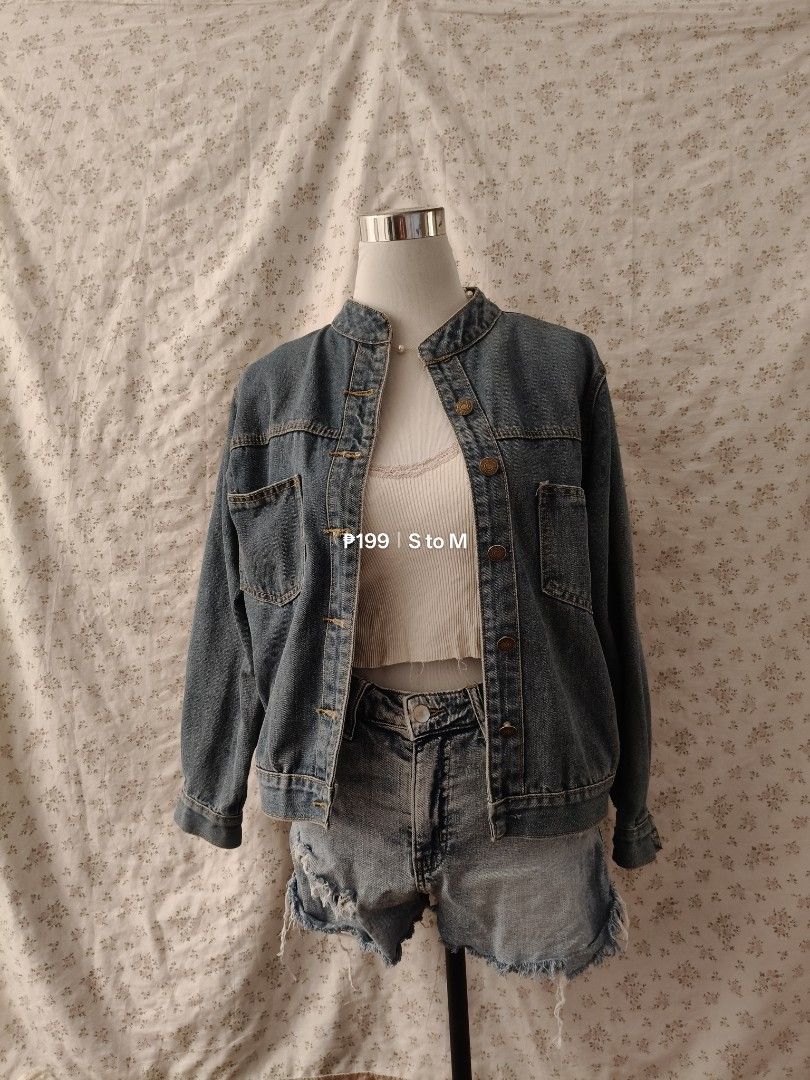 PRELOVED CLOTHES FS ‼️ (Category: Coats, Jackets and Outerwear) located in Manila. Submitted by mryalwsa (Listing ID 1470654005, Image 1). Description: 59 to 199 UP PESOS.