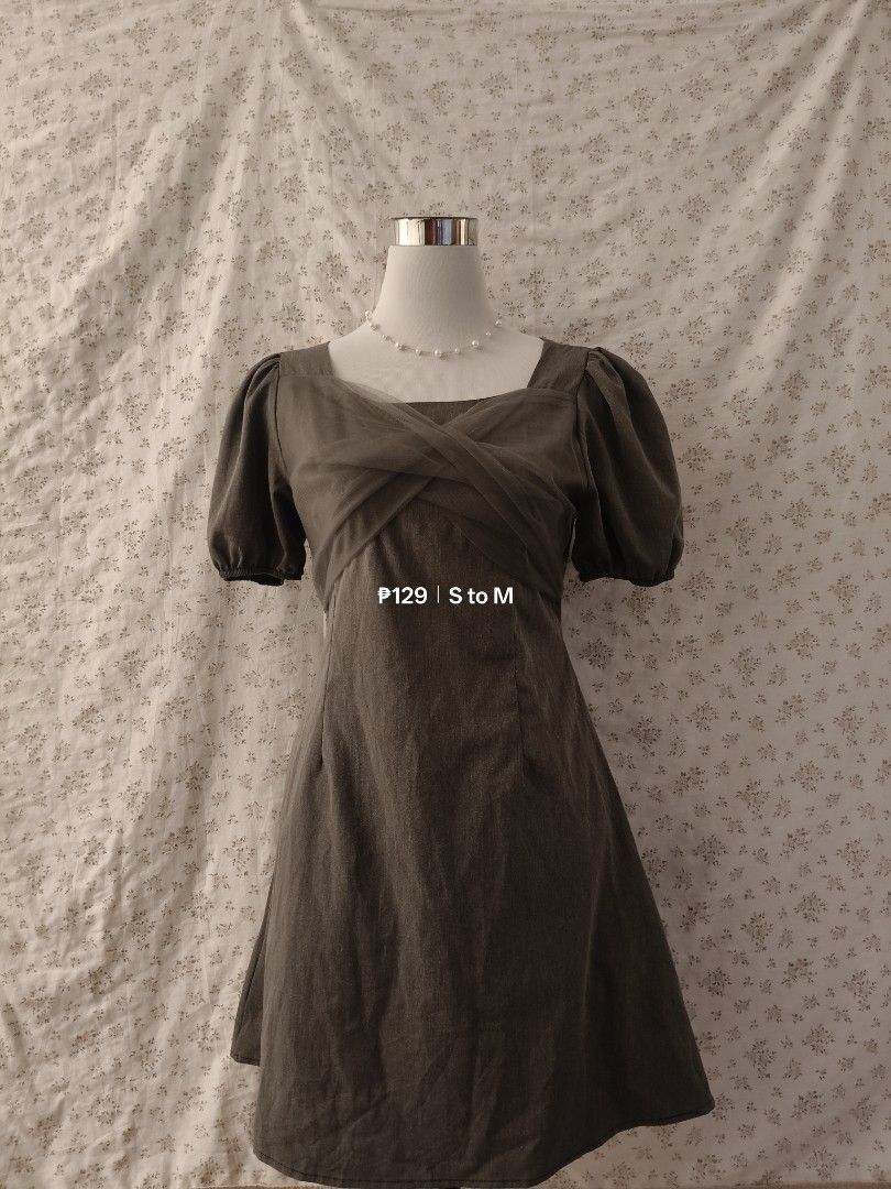 PRELOVED DRESS FS ‼️‼️ (Category: Dresses) located in Manila. Submitted by mryalwsa (Listing ID 1470654906, Image 3). Description: 59 Up ‼️ +SF.