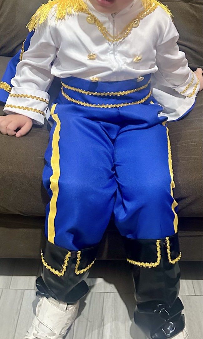 Prince costume (Category: Babies & Kids Fashion) located in Bulacan. Submitted by xcchris (Listing ID 1470671086, Image 3). Description: Size is 5-6 yo my todler is 4 maluwag konte but looks awesome bought it at blue app worn lang for 2hrs .