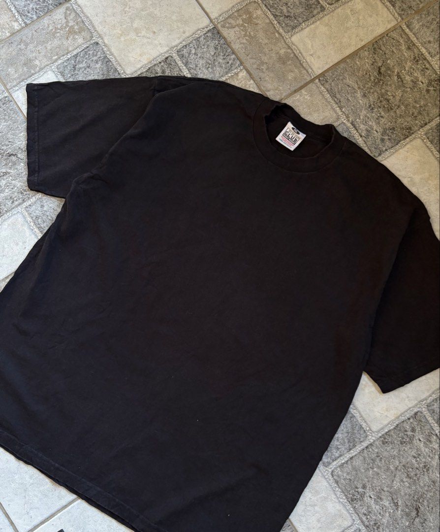 Pro Club Tee (Category: Tshirts & Polo Shirts ) located in Calamba. Submitted by manila.fits (Listing ID 1470640548, Image 2). Description: Pro Club Tee 2XL Width 25.5 Length 31 As new No issue .