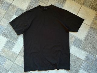 (Category: ) located in . Submitted by nofits.garments (Listing ID 1470664175, Image 1). Description: .