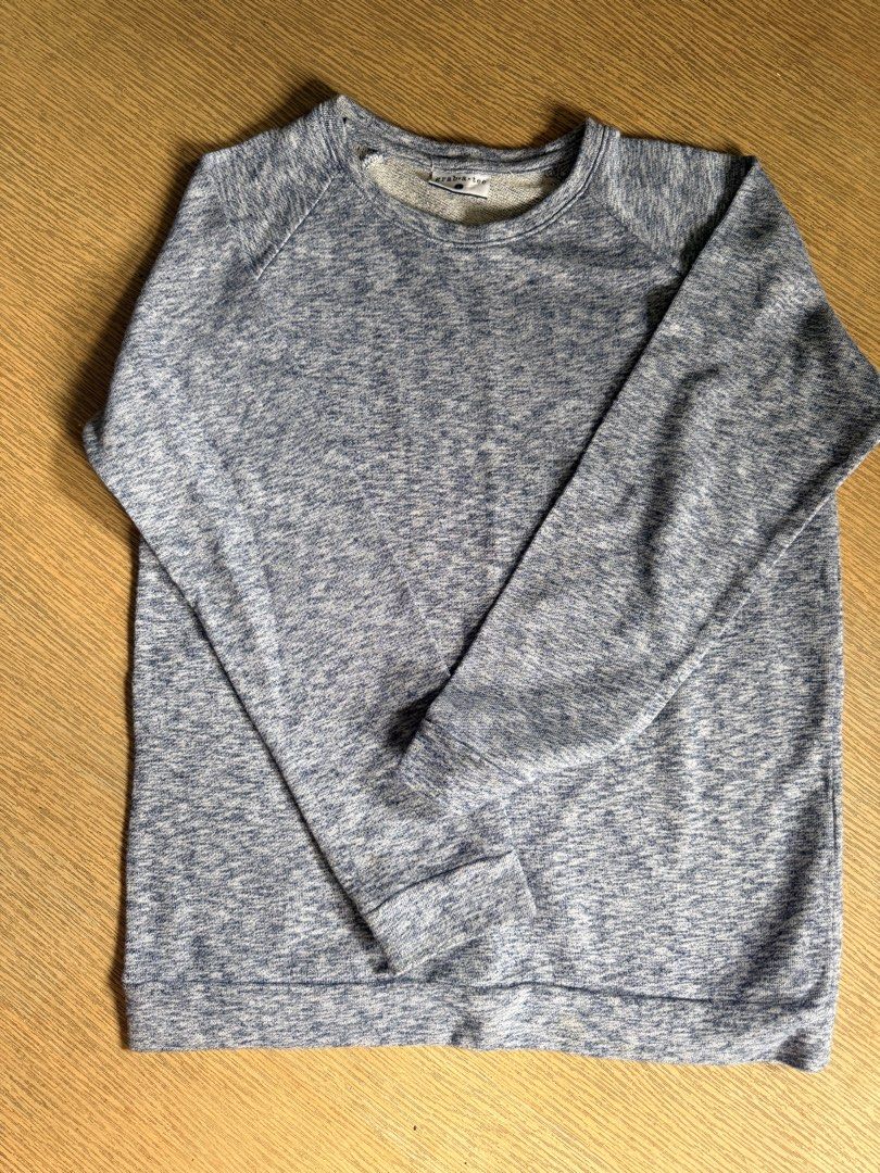 PULLOVER BUNDLE FOR MEN (Category: Coats, Jackets and Outerwear) located in Muntinlupa City. Submitted by cocofinds023 (Listing ID 1470717315, Image 1). Description: Size varies from M-L.
