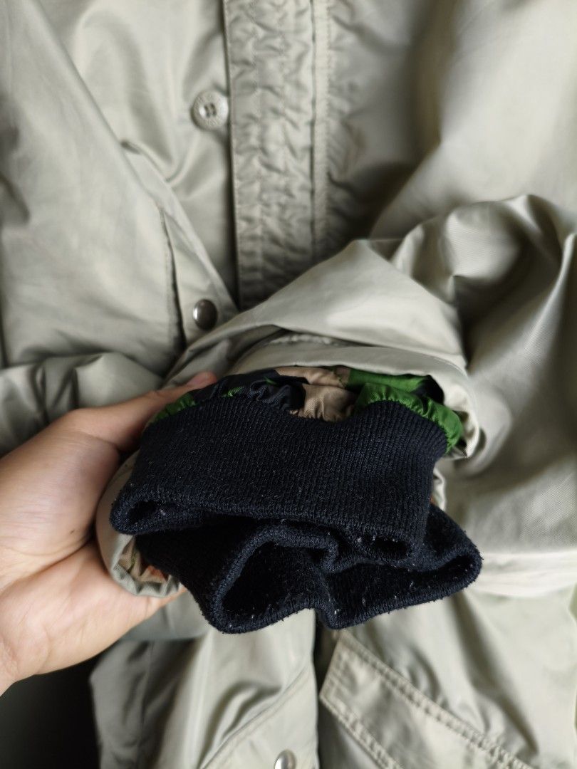 Quicksilver Utility Jacket (Category: Coats, Jackets and Outerwear) located in Baguio. Submitted by baduo (Listing ID 1470651141, Image 3). Description: Quicksilver Utility Jacket 🔸𝐒𝐢𝐳𝐞: XL 🔸𝐈𝐬𝐬𝐮𝐞: Scratch 🔸𝐂𝐨𝐧𝐝𝐢𝐭𝐢𝐨𝐧: Verygood Condition 🔸𝐃𝐢𝐦𝐞𝐬: 25 x 32 --- ₱900 +sf 📍Baguio City 🚛JNT shipping nationwide.