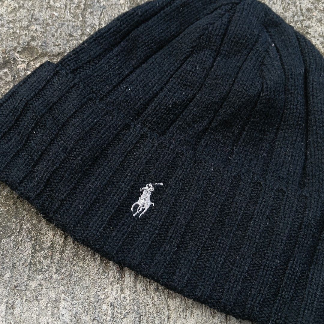 Ralph Lauren "Beanie" (Category: Caps & Hats) located in Lucena. Submitted by gaaaaarments.phv3 (Listing ID 1470637538, Image 2). Description: Ralph Lauren Beanie Hat "Grey Pony" Excellent Condition Authentic Flaw / Issue : None 699 + Shipping Fee.