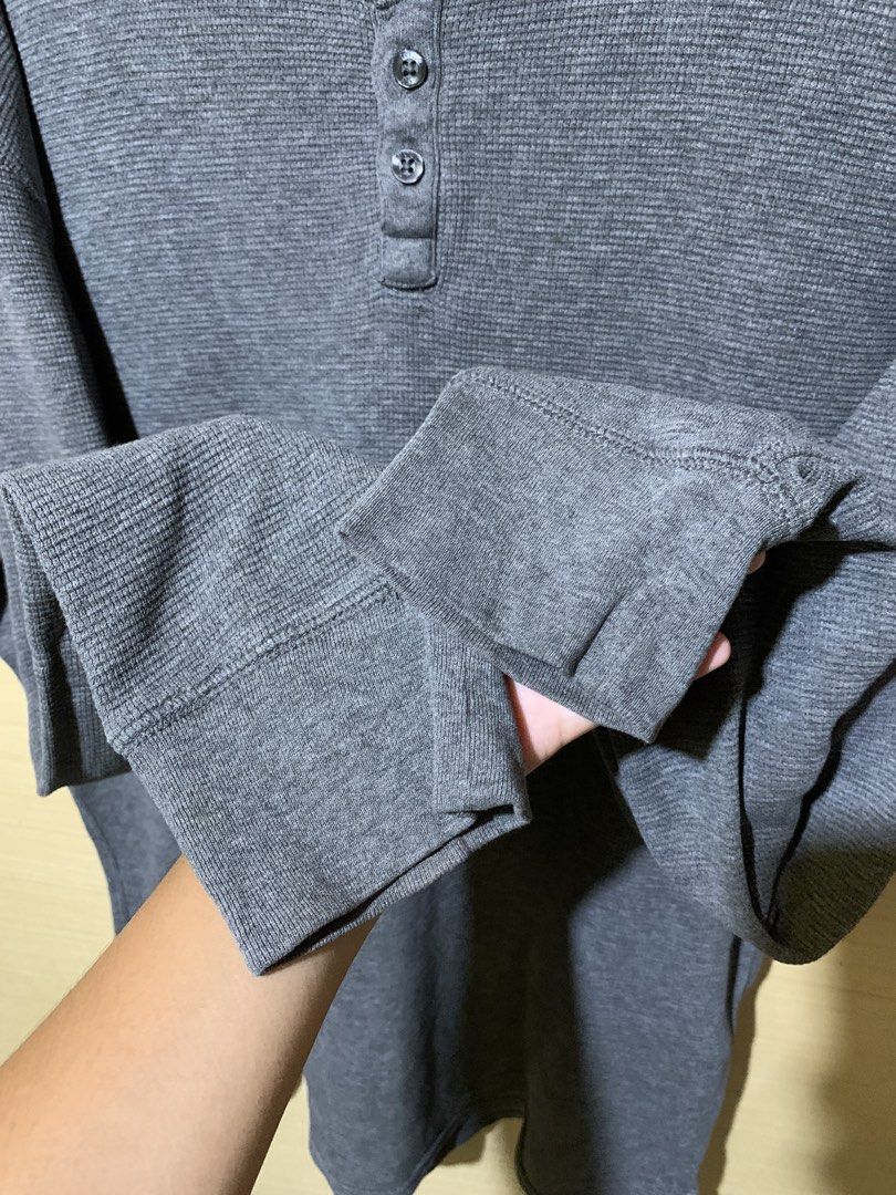 ralph lauren grey henley (Category: Tshirts & Polo Shirts ) located in Manila. Submitted by _blessmeo (Listing ID 1470629272, Image 3). Description: 22 width 28 length L on tag clean condition waffle fabric no major flaws! .
