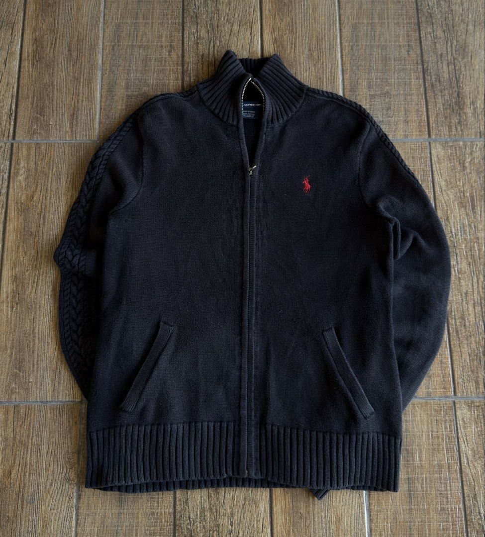 RALPH LAUREN KNITTED (Category: Coats, Jackets and Outerwear) located in Manila. Submitted by urban.vintage (Listing ID 1470588444, Image 1). Description: ISSUE: NONE (NEED WASH) MOP :GCASH (NO COD) SHIP VIA: LALAMOVE & J&T LOCATION: PASIG CITY LENGTH: 25 WIDTH : 20.