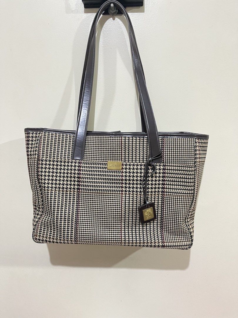 Ralph Lauren RL Houndstooth Tote (Category: Luxury Bags & Wallets) located in Paranaque City. Submitted by lil.ac (Listing ID 1470673321, Image 1). Description: Original/authentic. No flaws.
