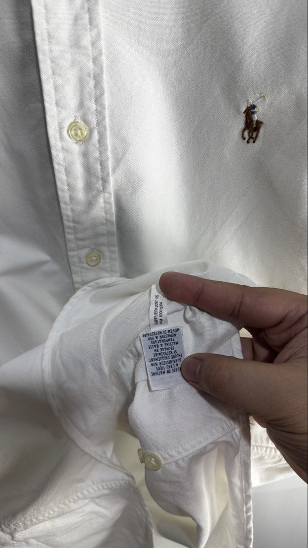 Ralph Lauren short sleeve (Category: Formal Shirts) located in Subic. Submitted by notstyl (Listing ID 1470707553, Image 3). Description: RL white tricolor pony (Oxford) 22 x 28/29 (Large/SF) Excellent condition.