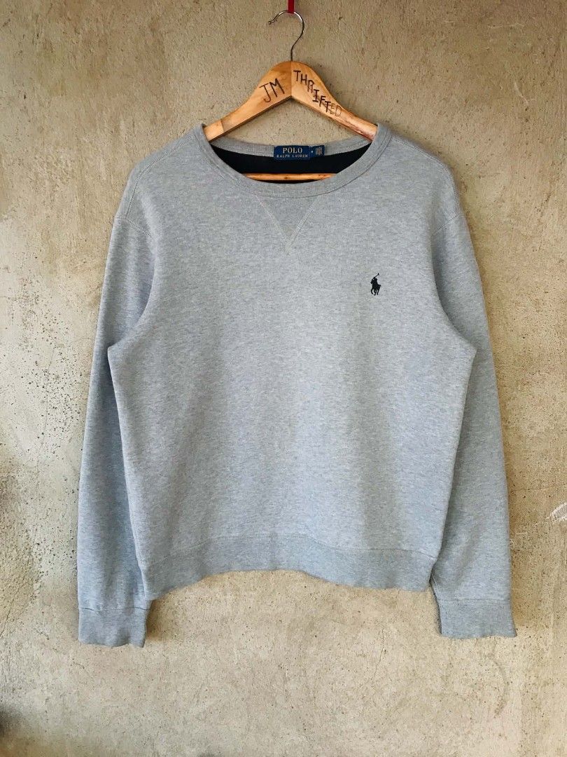 Ralph Lauren sweat shirt (Category: Hoodies) located in Dumaguete. Submitted by johnmarkthrift (Listing ID 1470726008, Image 1). Description: ♻️ Polo Ralph Lauren sweat shirt Dimensions on tags ( medium ). Length 25 Width 22 Boxy type Color rate 9.5/10 or better need wash Excellent condition Issue minor scratch not visible when worn Color may very due to lighting 💥 Unlimited vouch/vc for safe transaction 450 + SF Dumaguete city negros Oriental J