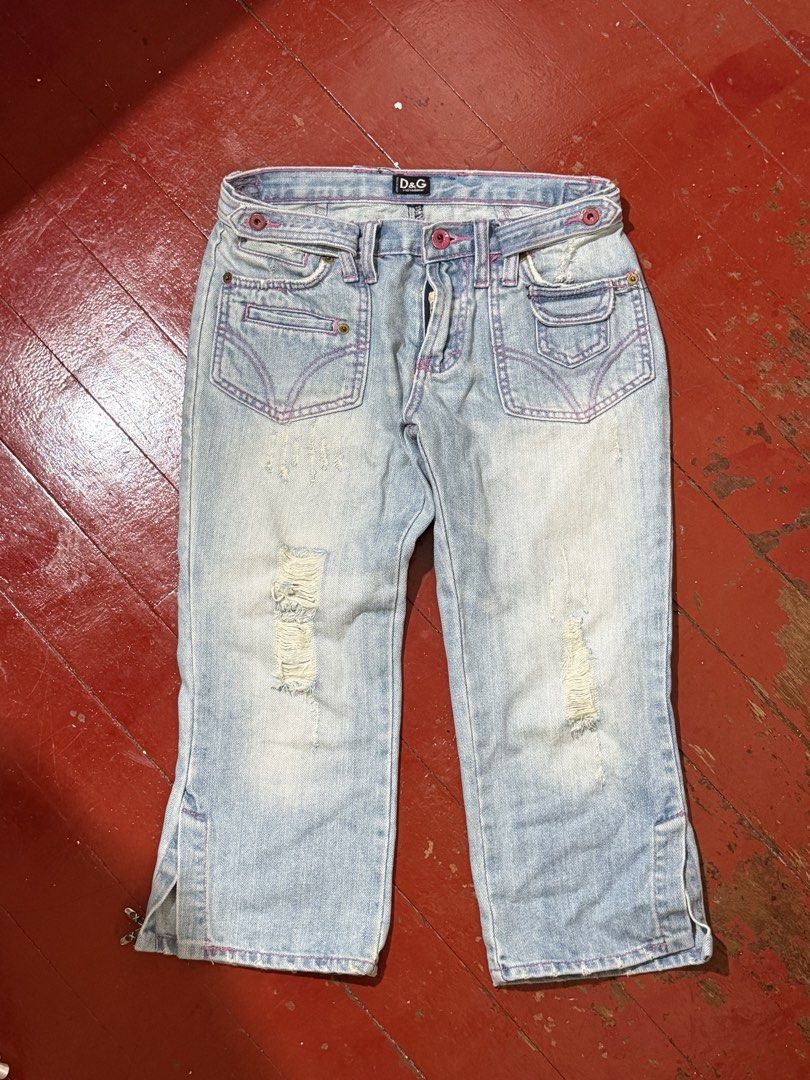 Rare 2006 Dolce and Gabanna Capri (Category: Jeans) located in Manila. Submitted by angelconscious (Listing ID 1470716373, Image 1). Description: Very rare from the 2006 collection! Low rise, flared, adjustable waistline with belt, fits small to medium No issues found, good as new, guaranteed authentic Tokong length, price is very negotiable.