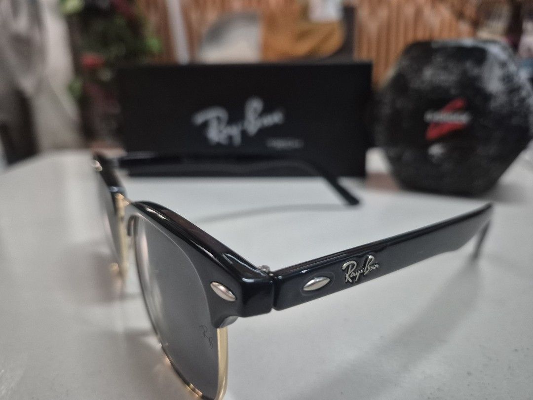 Raybam clubmaster (Category: Sunglasses & Eyewear) located in Cavite. Submitted by wearit_again (Listing ID 1470620203, Image 2). Description: RAYBAN CLUBMASTER NO ISSUE JAPAN SURPLUS GALING.