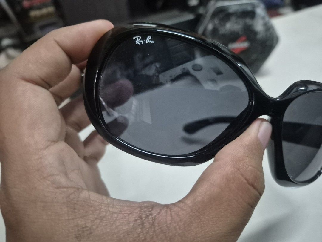 Rayban Jackie (Category: Sunglasses & Eyewear) located in Cavite. Submitted by wearit_again (Listing ID 1470673074, Image 3). Description: RAYBAN Jackie NO ISSUE JAPAN SURPLUS GALING.