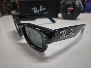 (Category: ) located in . Submitted by wearit_again (Listing ID 1470673527, Image 1). Description: .