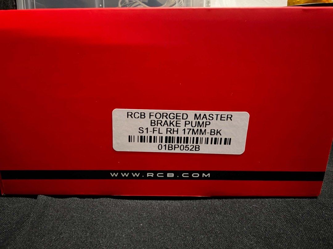 RCB S1-FL Master Brake Pump & S2 Clutch Perch (Category: Body Parts and Accessories) located in Aguilar. Submitted by emkpopmerch (Listing ID 1470712246, Image 3). Description: - Brand new, 100% authentic RCB items in original unopened boxes - RCB Forged Master Brake Pump S1-FL RH (17MM) + RCB S2 Series Clutch Perch - Sleek black finish for a clean, premium look - Complete with all mounting hardware, fluid reservoir, and levers as packed from the