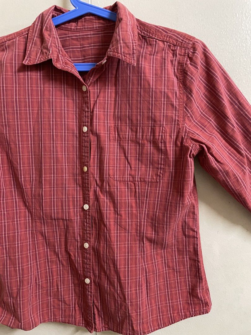 Red Checkered Plaid Button Shirt (Category: Longsleeves) located in Makati City. Submitted by pepperstoremerch (Listing ID 1470642386, Image 2). Description: Unbranded Red Checkered Plaid Button Shirt Size Large Cotton Preloved, good condition Please see pictures D0118 P261027R20C15.