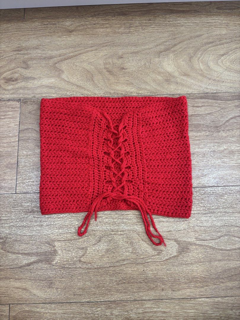 Red Crochet Tube Top (Category: Sleeveless) located in Manila. Submitted by perwinkle.ph (Listing ID 1470712679, Image 2). Description: - can be tightened at the back - can fit xs-small.