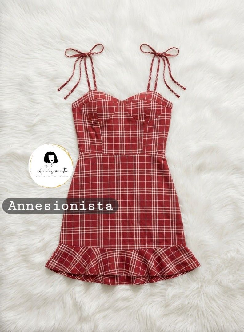 Red Mini Dress (Category: Dresses) located in Manila. Submitted by preloveph.dot (Listing ID 1470581096, Image 3). Description: .