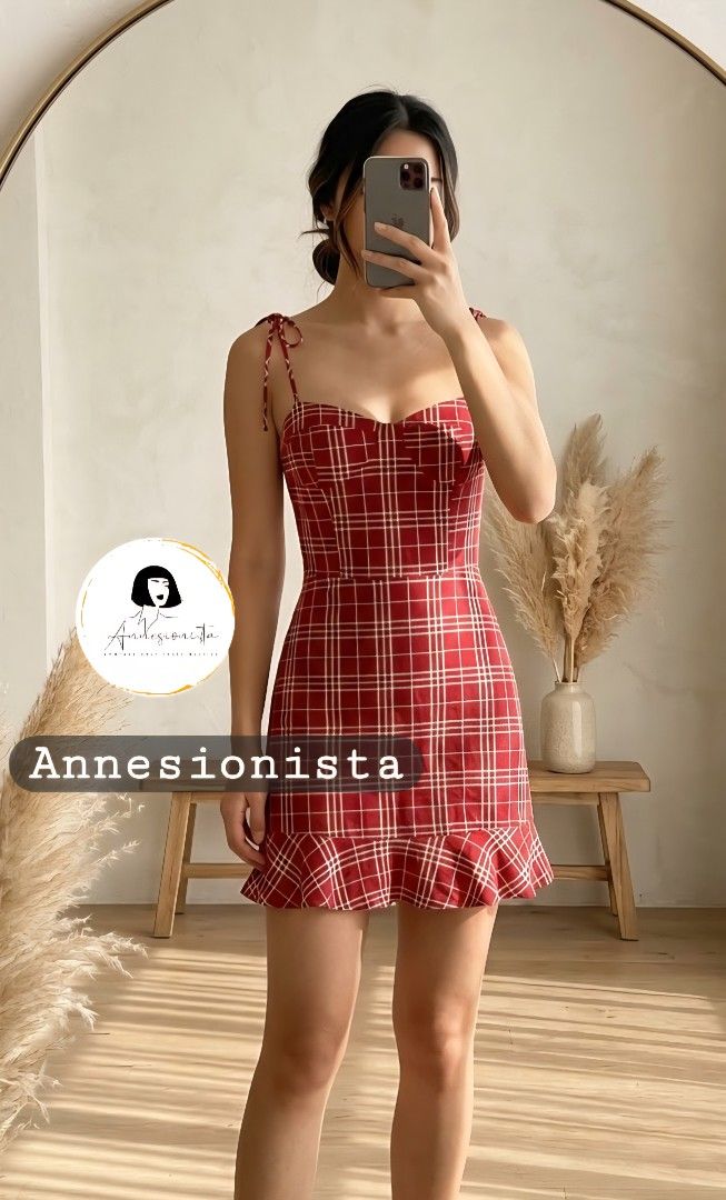 Red Mini Dress (Category: Dresses) located in Manila. Submitted by preloveph.dot (Listing ID 1470581096, Image 1). Description: .
