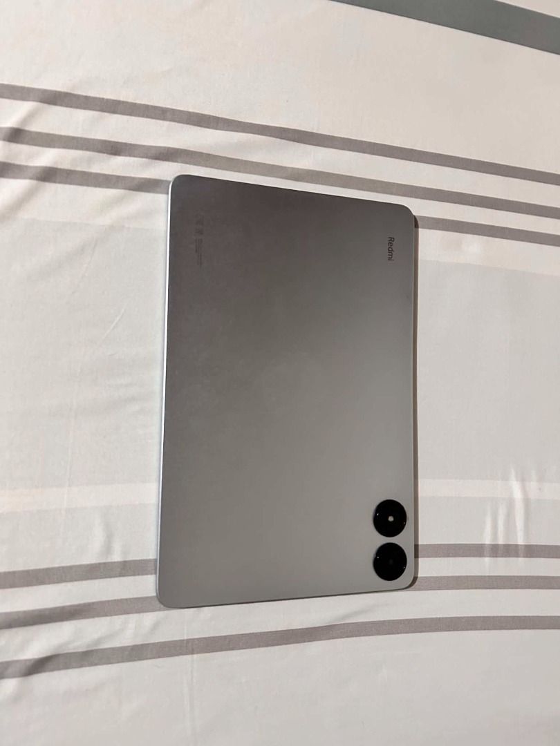 Redmi Pad Pro (Category: Android) located in Manila. Submitted by rrizjen40032 (Listing ID 1470626399, Image 1). Description: 1 year old, barely used, and still in very good condition. 📩 Message me for inquiries. RFS: Not being used anymore..