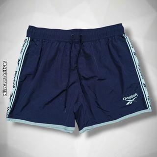 (Category: ) located in . Submitted by nikegemthrift2016 (Listing ID 1470743276, Image 1). Description: .