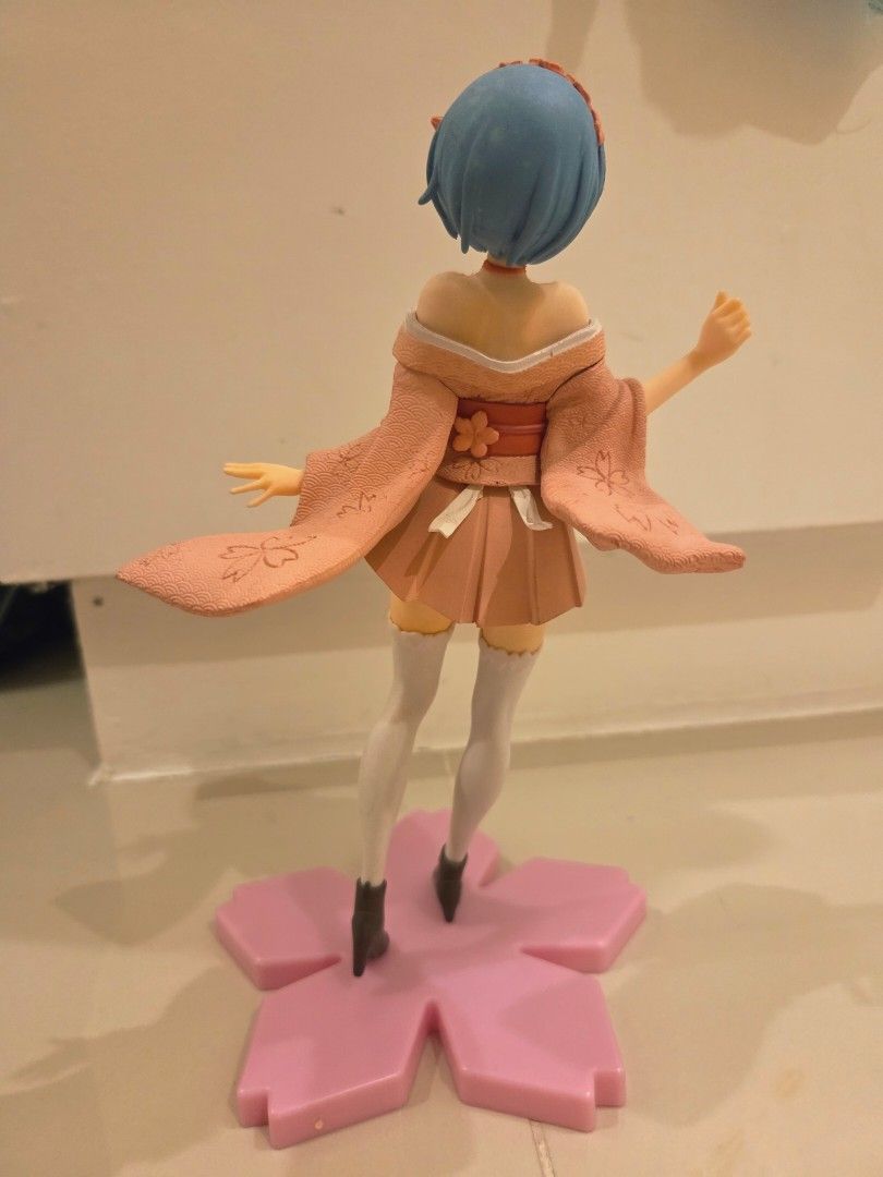 Rem Original Sakura Ver. Re:Zero Bootleg Anime Figurine (Category: Figurines & Statues) located in Rizal. Submitted by unisss999 (Listing ID 1470665979, Image 2). Description: Little dirty and dusty Taito Bootleg No box.