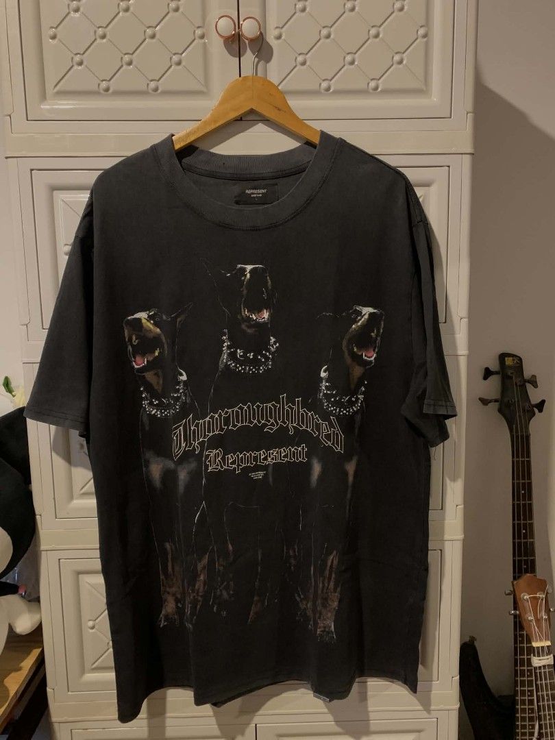 REPRESENT clo Thoroughbred Dog black wash over sized (Category: Activewear) located in Masinloc. Submitted by jackiemerryll (Listing ID 1470643493, Image 1). Description: pm for more details.