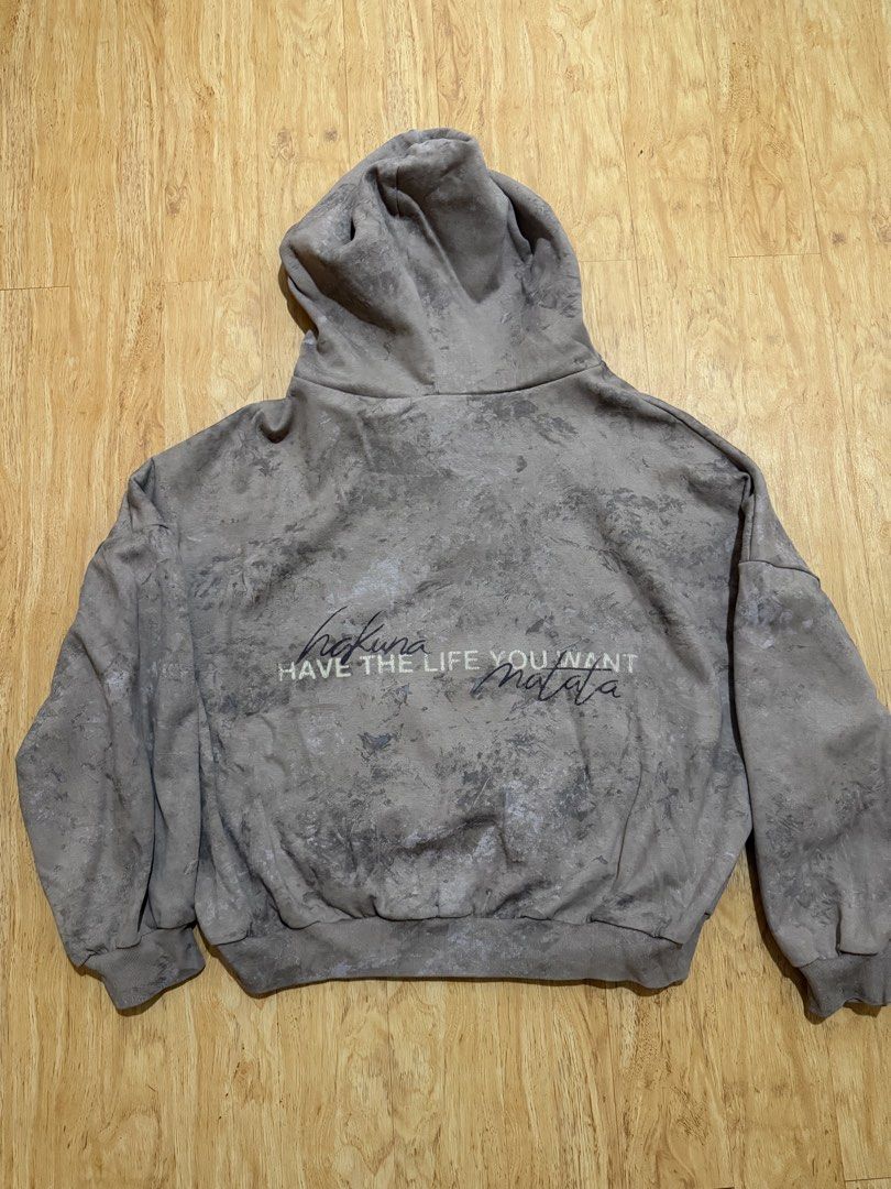 Richboyz Soil Double Zip Hoodie (Category: Hoodies) located in Danao, Cebu. Submitted by yunoball (Listing ID 1470671308, Image 2). Description: Size XL on tag Good as new No issues .