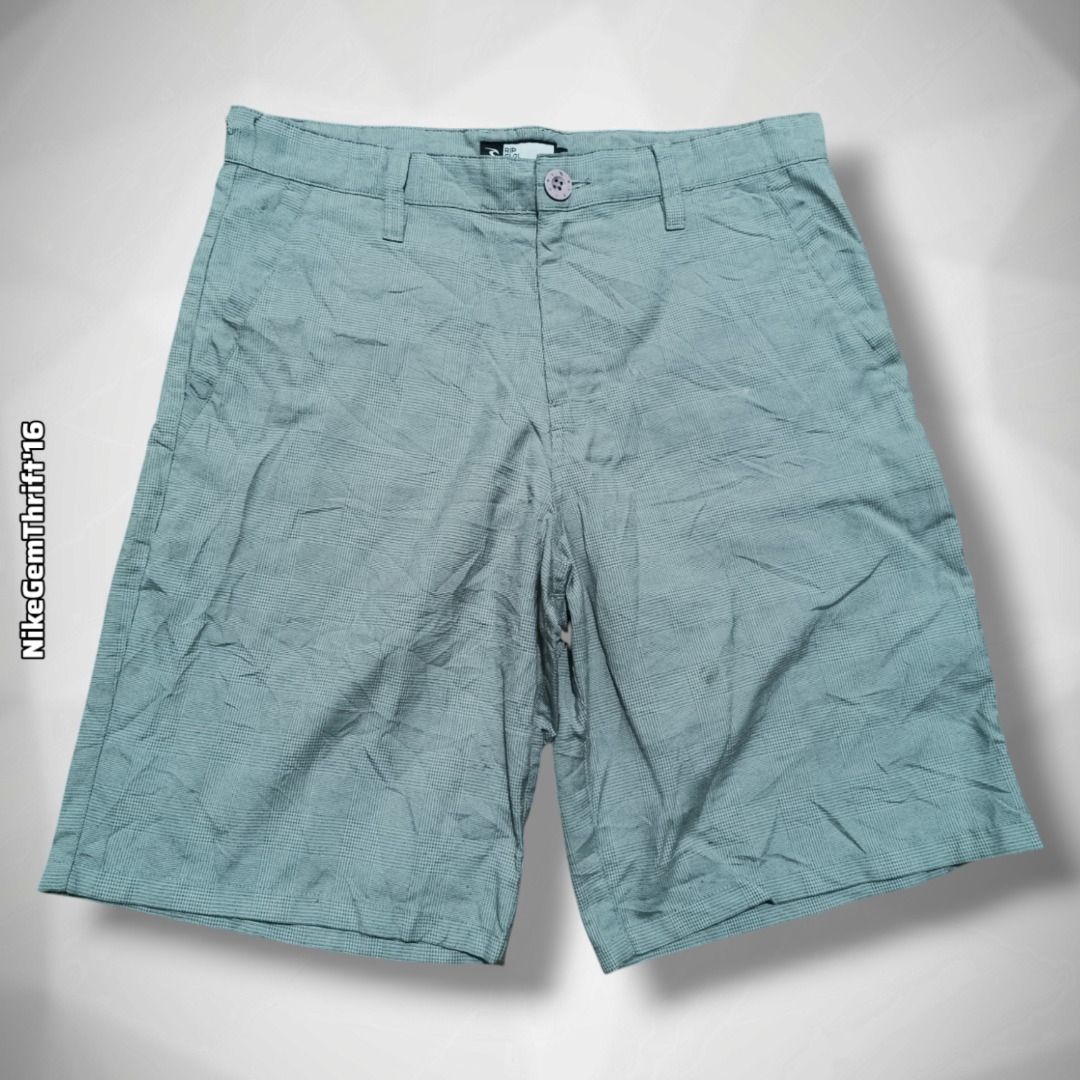 Ripcurl (12) (Category: Shorts) located in Santa Cruz. Submitted by nikegemthrift2016 (Listing ID 1470743410, Image 1). Description: Ripcurl (12) Size:32 Length: 20 Excellent 380 plus sf.
