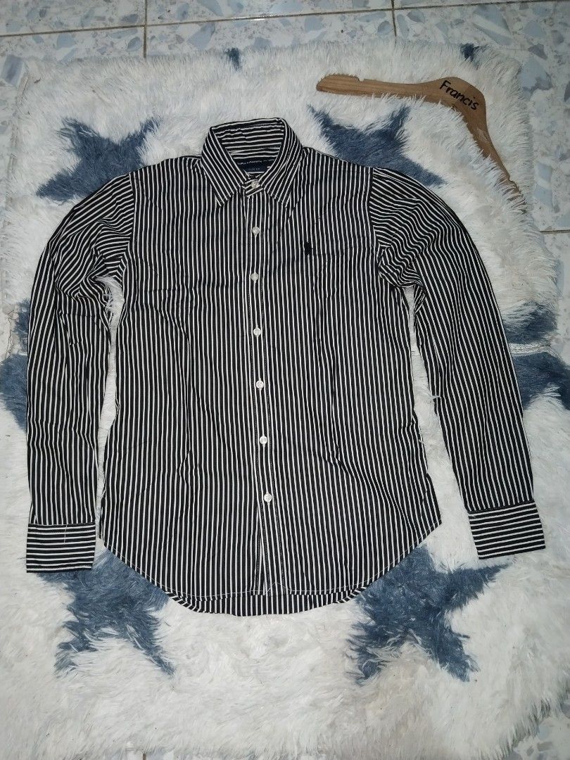 RL pinstripe black and white (Category: Longsleeves) located in Barili. Submitted by francis88z (Listing ID 1470690425, Image 1). Description: RL pinstripe black and white Size 2 W18L26 Excellent condition No issue Mine 💌1k+sf.
