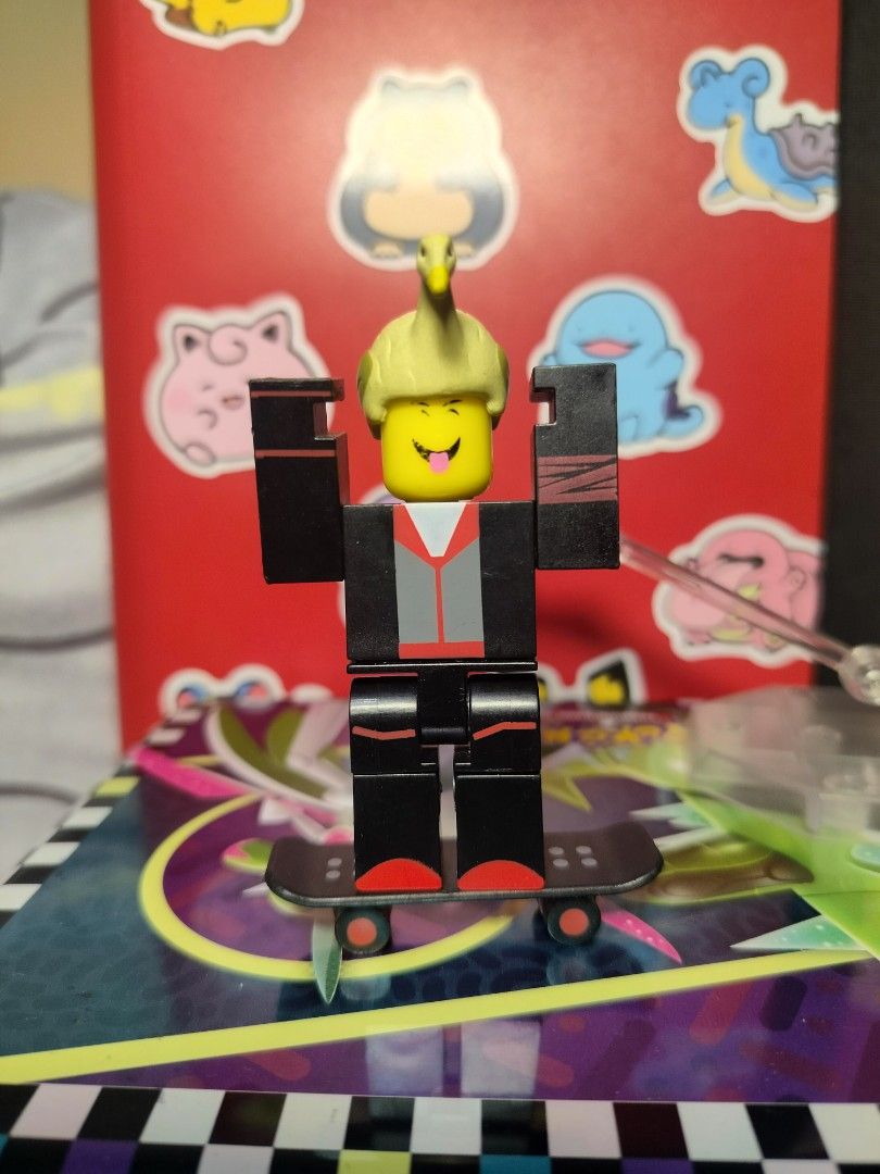 Body Fugures Roblox Series 1 Skaterboi 3