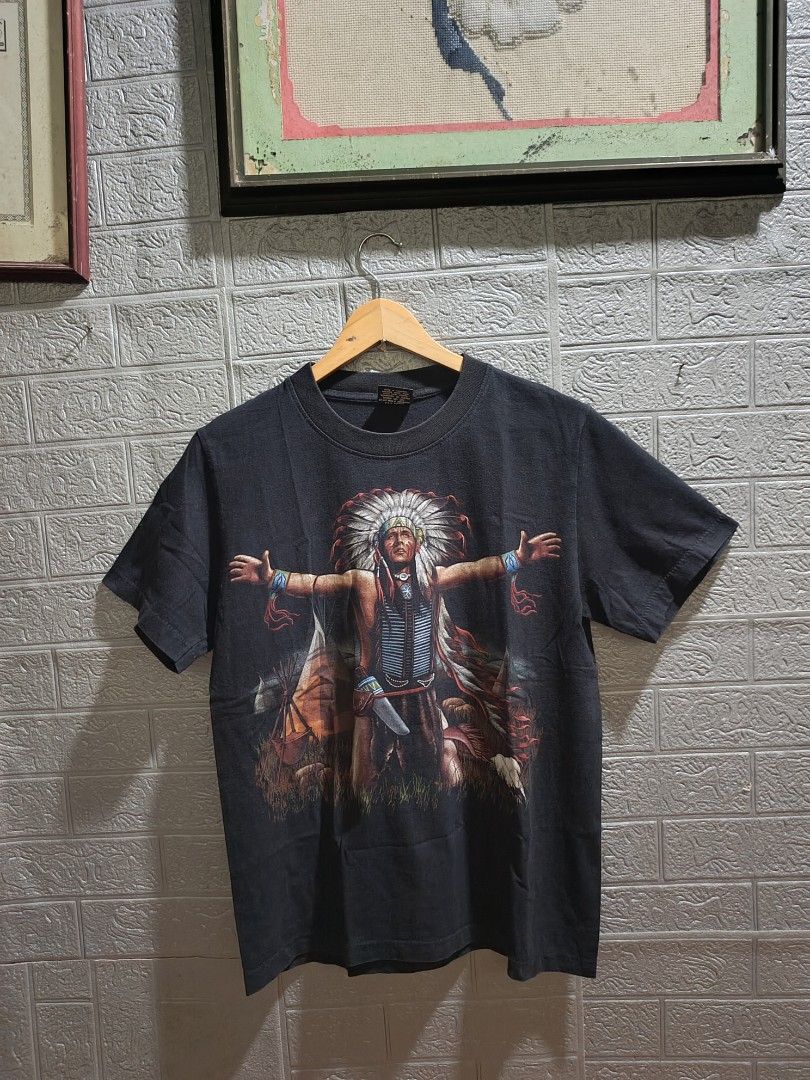 ROCK EAGLE (Category: Activewear) located in Calabanga. Submitted by just-thrift (Listing ID 1470698262, Image 1). Description: ROCK EAGLE ‎SINGLE STITCH ‎GOOD CONDITION ‎COLOR RATE: 9/10 ‎DIMES:19/25 DM ME SA IBANG DETAILS ‎.