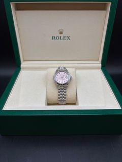 (Category: ) located in . Submitted by watchesbyalif (Listing ID 1470608353, Image 1). Description: .