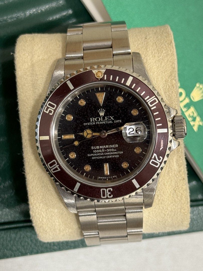 Rolex Submariner Burgundy Insert 16610 (Category: Luxury Watches) located in Makati City. Submitted by daviddd26 (Listing ID 1470661036, Image 3). Description: FOR SALE Vintage Rolex Submariner Burgundy Bezel Insert Reference: 16610 Black Tritium Dial Aged Tritium Hour Markers Burgundy Insert 1991 year model Period correct 2 Year Watchaholic Greenhills Warranty With free Polish and PPF upon request Price ₱789,000 ( Slightly Negotiable ) 📩Open fo